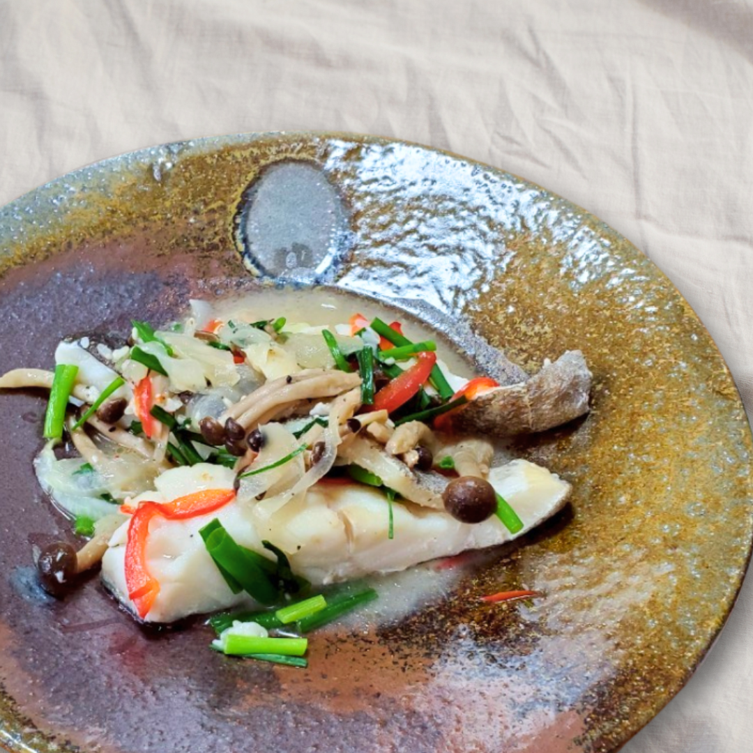 魚が驚くほどふっくら！塩麹で肉や魚を柔らかくする魔法の活用術